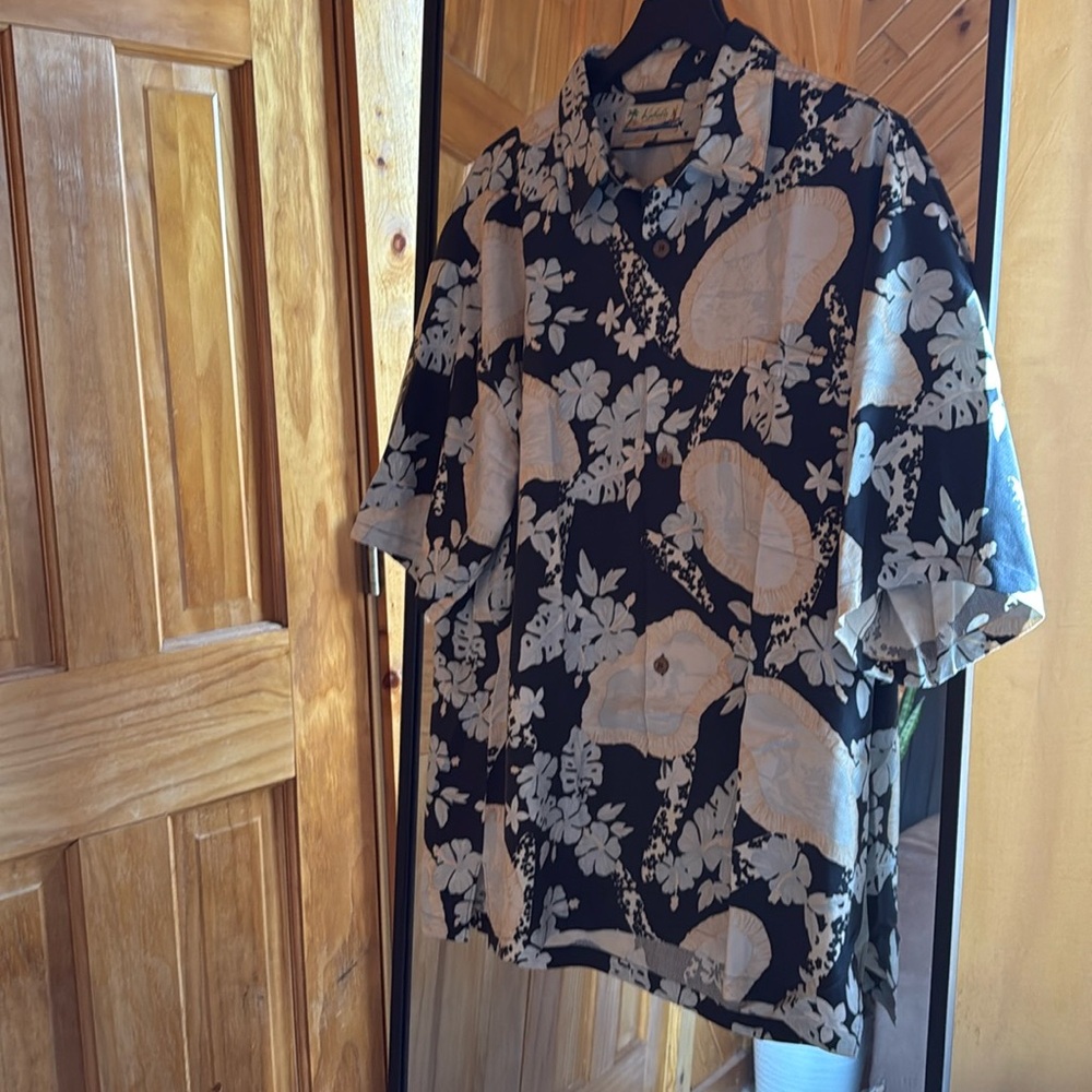 Kahala XL  Hawaiian shirt Blue White